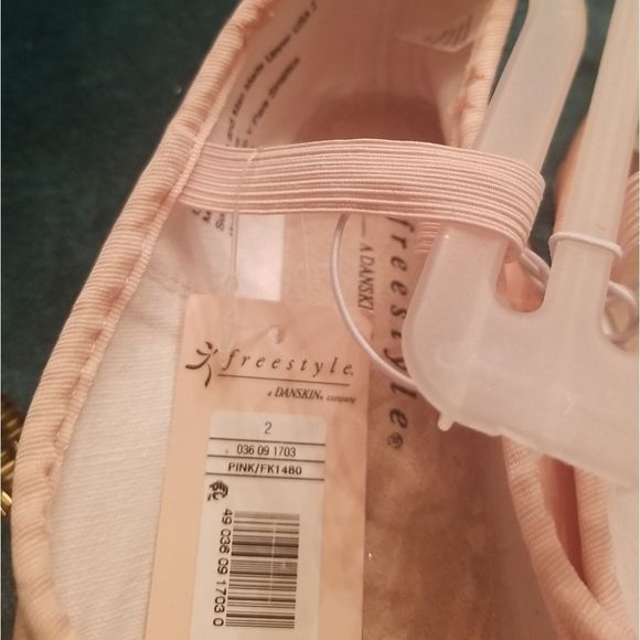 Freestyle By Danskin Girls Pink Ballet Flats W/Leather Soles NWD Sz. 2 - Picture 5 of 7